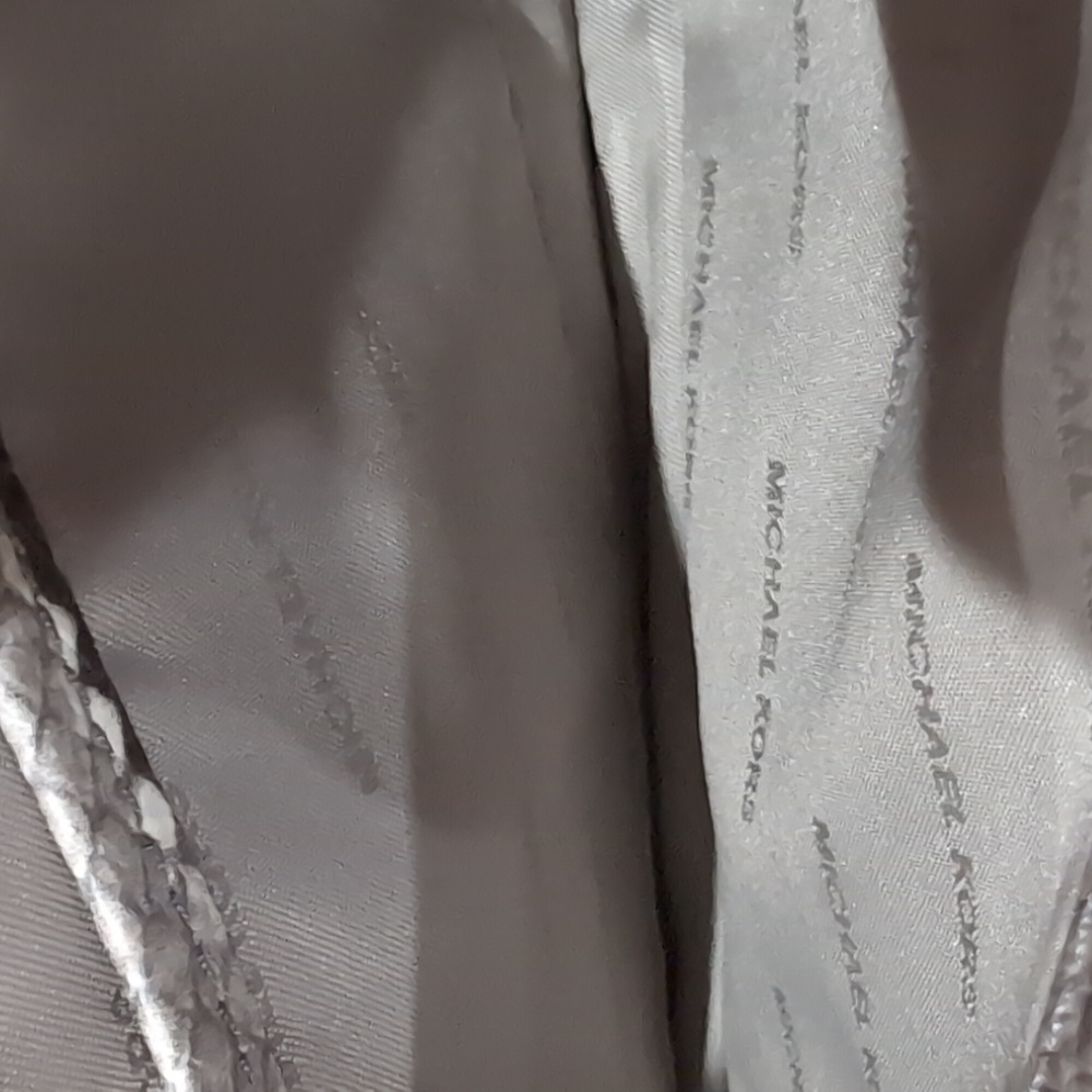 Michael Kors Snakeskin Embossed Python With A Bag… - image 7